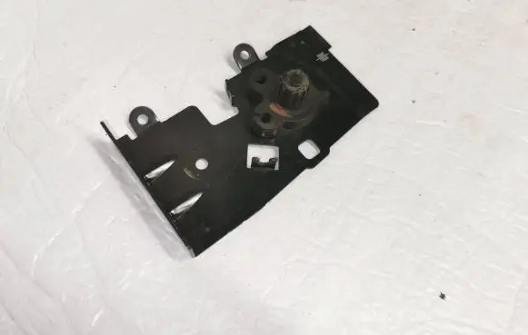 Audi Q7 4M Engine bonnet (hood) release handle