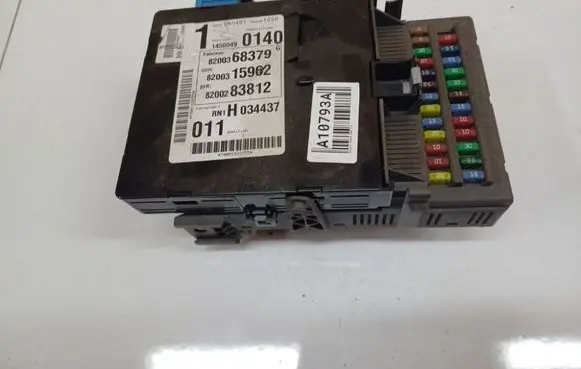 Renault Espace - Grand espace IV Fuse box set 8200368379