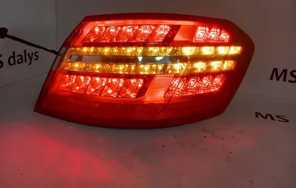 Mercedes-Benz E W212 Rear/tail lights A2129060658 2129060658