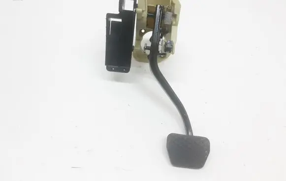 BMW 7 F01 F02 F03 F04 Brake pedal 6782665