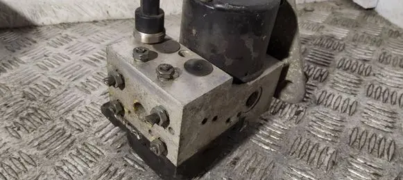 Mercedes-Benz A W168 ABS Pump A0084314512