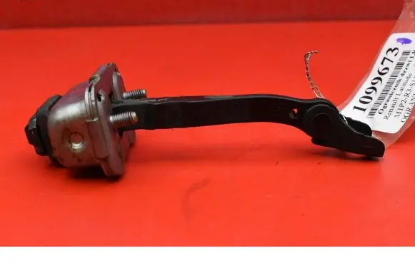 Renault Latitude (L70) Front door check strap stopper