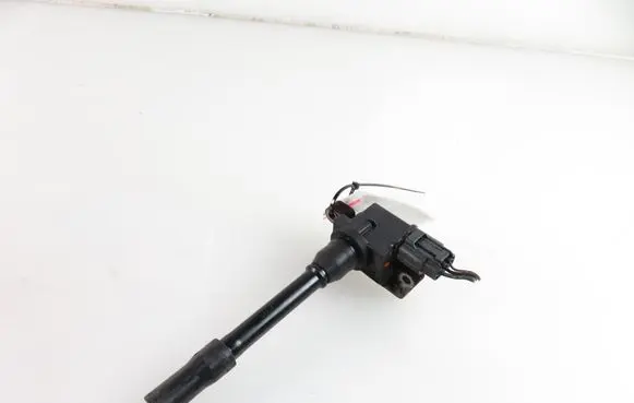 Mitsubishi Carisma High voltage ignition coil FK0138
