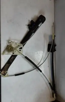 Audi Q7 4M Front window lifting mechanism without motor 4M0837461A