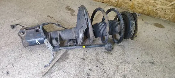 KIA Ceed Front shock absorber with coil spring 546501H000