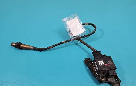 Volkswagen Caddy Lambda probe sensor 1275101863 IMPRK1398911