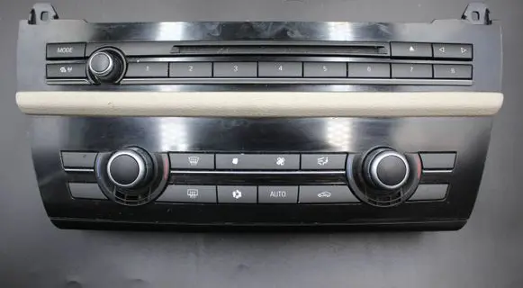 BMW 5 F10 F11 Climate control unit 9241244 C497590 43751391