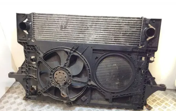 Opel Movano A Coolant radiator