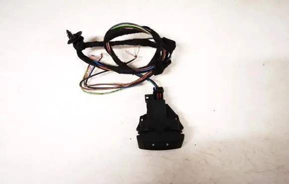 Ford Mondeo Mk III Electric window control switch 1s7t14529ab