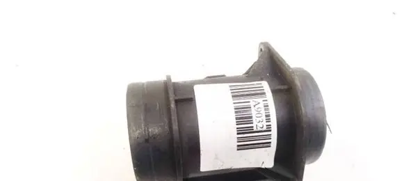 Volkswagen PASSAT B4 Mass air flow meter 71822101 074906461