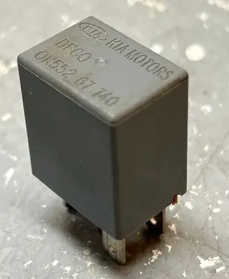 KIA Sorento Other relay 0K55267740