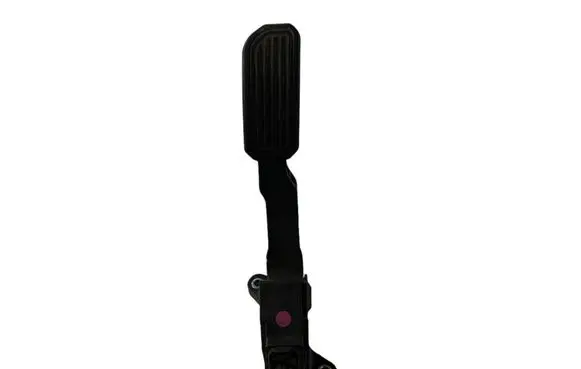 Toyota Avensis T270 Accelerator throttle pedal 7811002022 12180B 04262219168