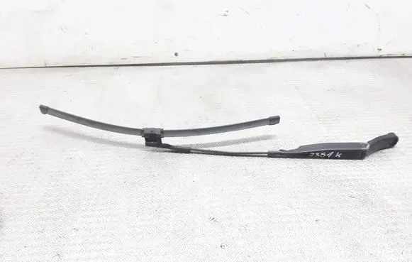 Volkswagen PASSAT B5.5 Windshield/front glass wiper blade 