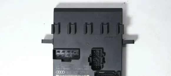 Audi A4 S4 B6 8E 8H Comfort/convenience module 8E0907279E
