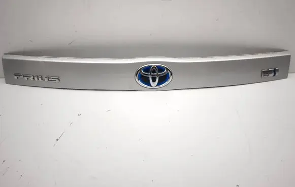 Toyota Prius (XW30) Tailgate trim 7680147070 7681147070
