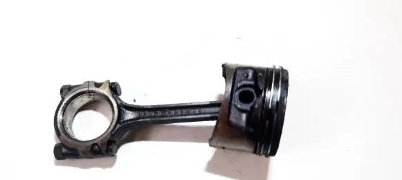 Nissan Micra Piston with connecting rod