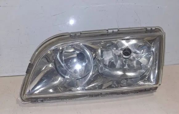 Volvo S40, V40 Headlight/headlamp 1AG00786133 30899682
