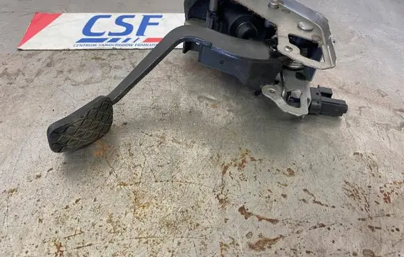 Ford Fiesta Clutch pedal AP317519AA