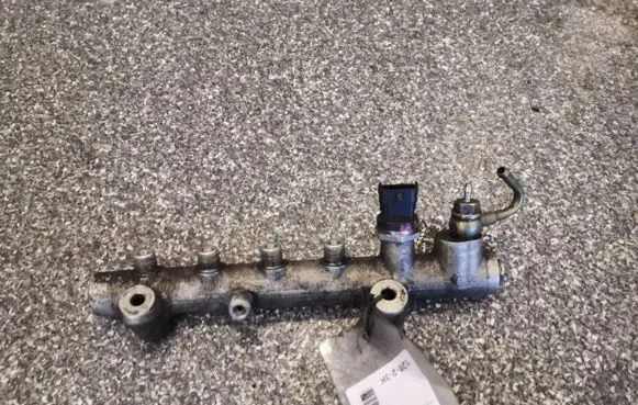 Opel Astra H Fuel main line pipe 0445214094