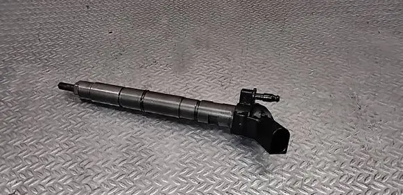 Audi Q7 4L Fuel injector 059130277BD 0445115079