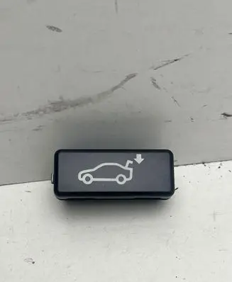 BMW 7 E65 E66 Tailgate/boot open switch button 50359801