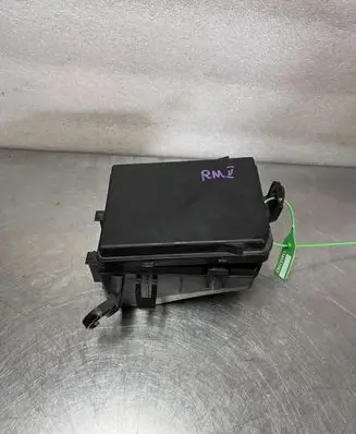 Renault Megane E-Tech Trunk lid opening control unit 284B75801R