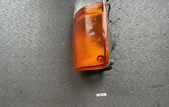 Nissan Patrol Y60 Front indicator light B612501J00
