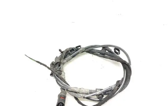 Volkswagen Transporter - Caravelle T5 Rear ABS sensor wiring 