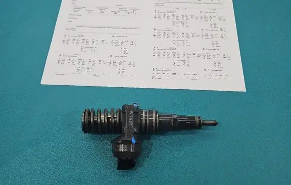 Skoda Superb B5 (3U) Fuel injector 0414720230 IMPRK1517937
