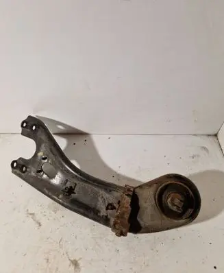 Hyundai i40 Rear control arm