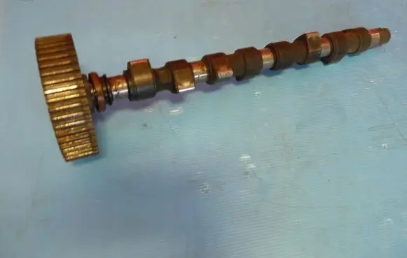 Opel Vectra C Camshaft 