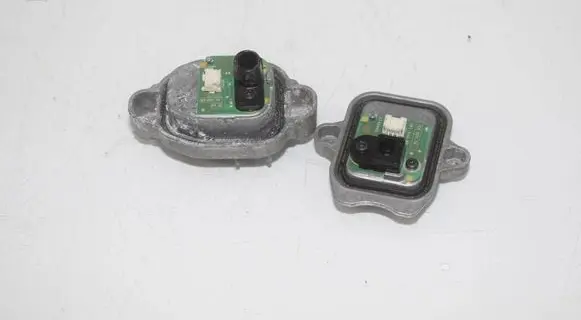 BMW 3 F30 F35 F31 LED ballast control module 7419615 63117419615