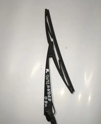 Rear wiper blade arm