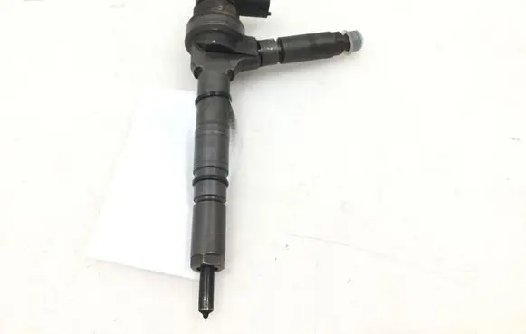 Opel Astra H Fuel injector 0445110175