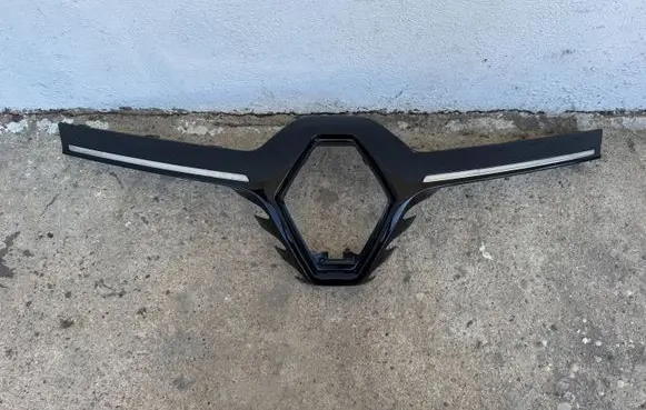 Renault Kadjar Front grill 623829268R