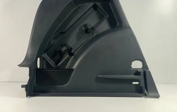 Trunk/boot lower side trim panel