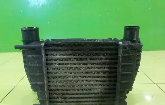 Nissan NV200 Intercooler radiator 14461EM00A 15AB30