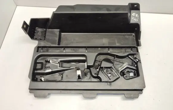 BMW 3 E90 E91 Other trunk/boot trim element 7141859 17491511 51477141859