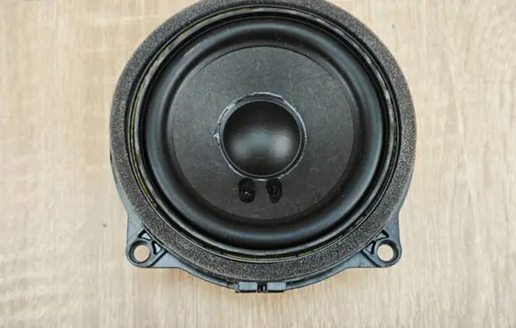 BMW 5 G30 G31 G38 Front door speaker 9354085