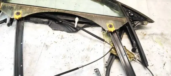 Audi A6 S6 C6 4F Sliding door window regulator with motor