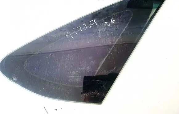 Ford Focus Rear side window