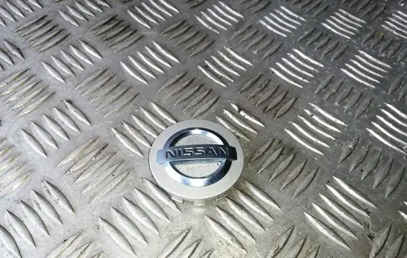 Nissan Leaf I (ZE0) Original wheel cap 40342AU510