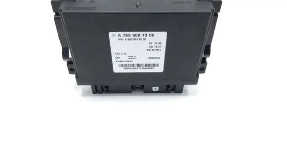 Mercedes-Benz EQC Engine control unit/module A7859001300 A0009018003