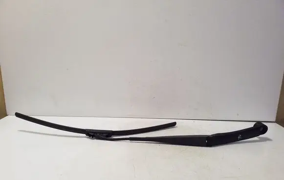 KIA Soul Front wiper blade arm 
