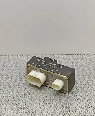 Seat Ibiza III (6L) Coolant fan relay 1J0919506M 104400000