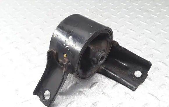 Mitsubishi Outlander Engine mount bracket 1092A109