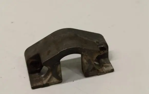 BMW 5 E60 E61 Fuel Injector clamp holder 