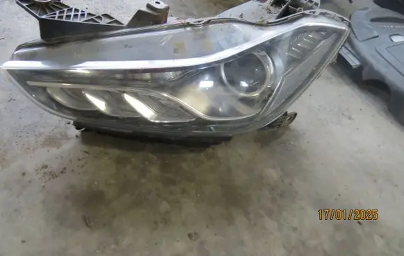 Maserati Ghibli Headlight/headlamp 60809000 19390939 998100049