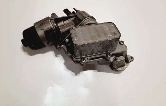 Jeep Grand Cherokee Engine oil radiator 