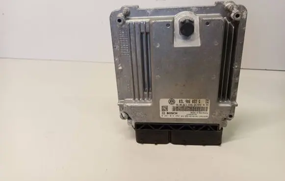 Volkswagen Tiguan Engine control unit/module 03L906022G 0281014262